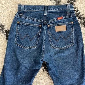 Vintage high waisted wrangler jeans